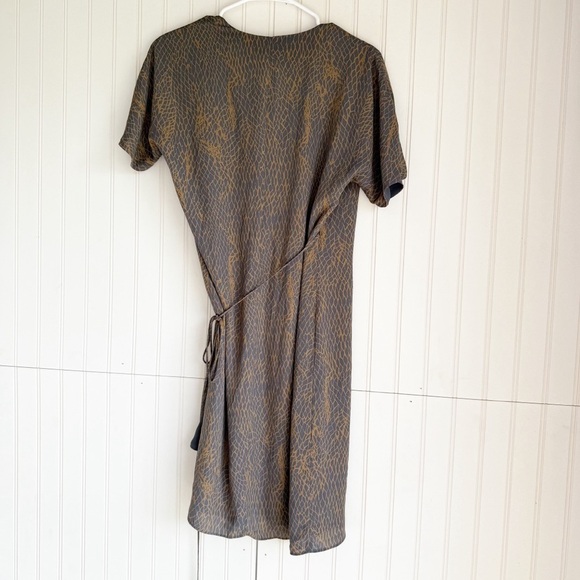 Aritzia Babaton Size XS Gray and Mustard Wallace Snakeskin Mini Wrap Dress - Picture 5 of 5